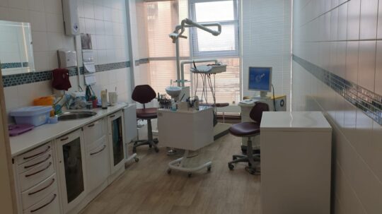 stomatologicheskij-kabinet-klinika-kak-gotovyj-stomatologicheskij-biznes